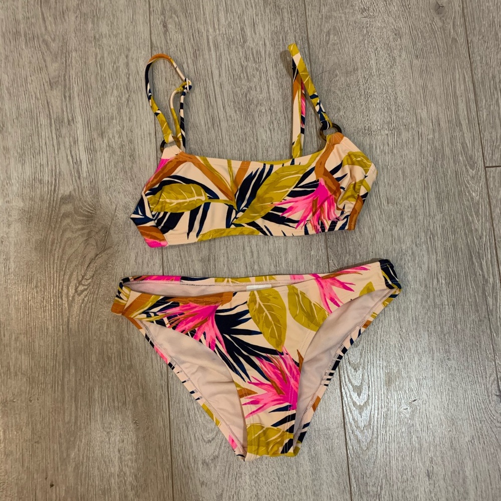 colorful leaf patterned bikini set